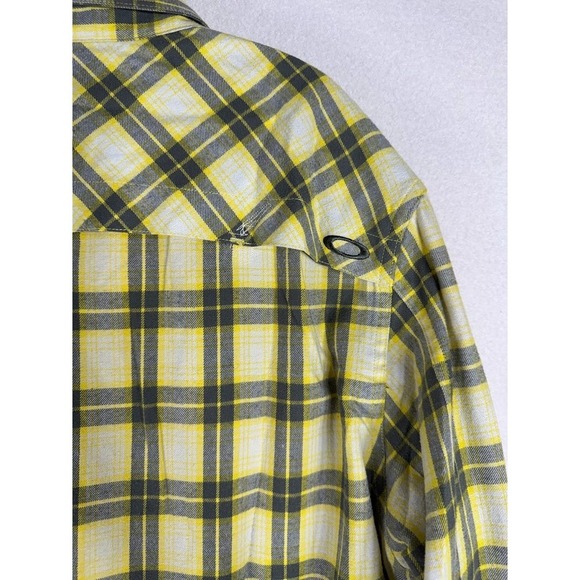 Oakley Shirt Men XL Yellow Plaid Button Up Long Sleeve Pockets Outdoor Soft - Picture 4 of 15